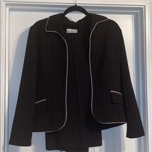 Black suit set with pinkish purple stripe
